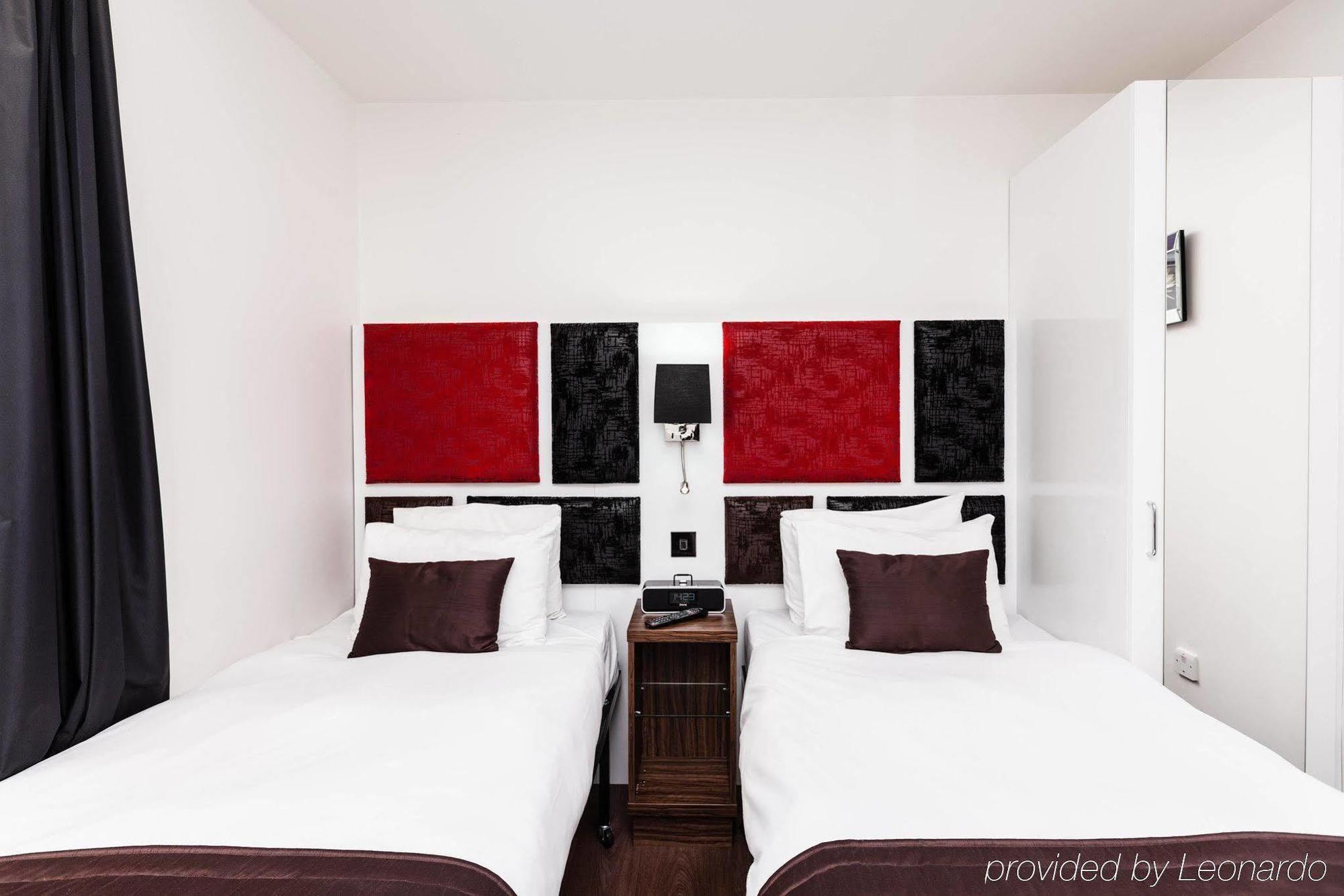 Chiswick Rooms London Exterior photo